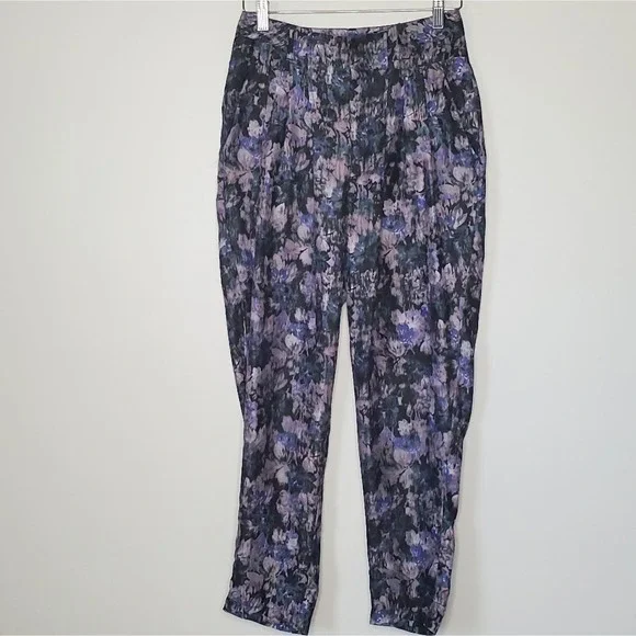 KIMCHI BLUE | Watercolor Joggers | 0 - Picture 2 of 5